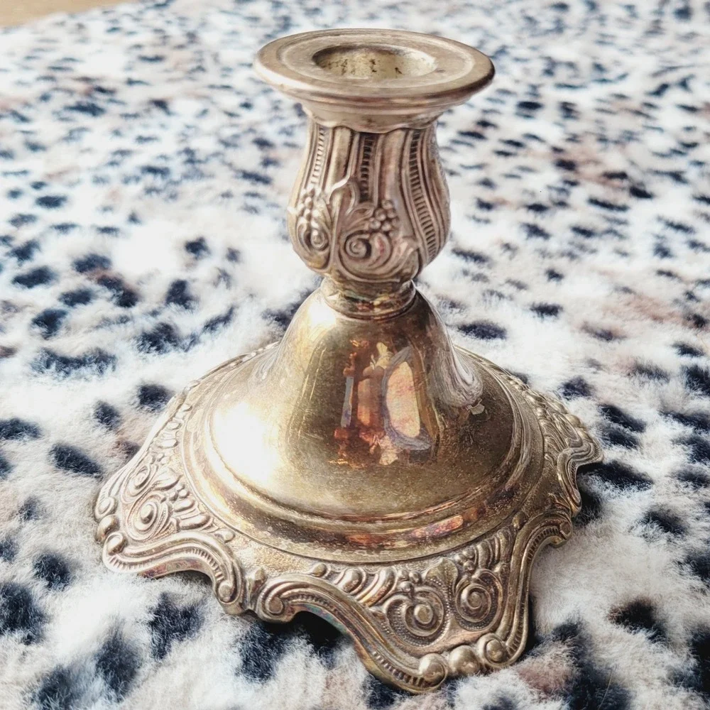 Vintage‎ Silver Plated Ornate Candlestick Holder Victorian Scalloped Taper Base